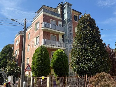Parma, San Leonardo, Via Felice Corini, 12A