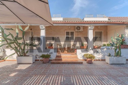 Villa unifamiliare Strada Madonna Della Stella 51, San Giorgio, Bari