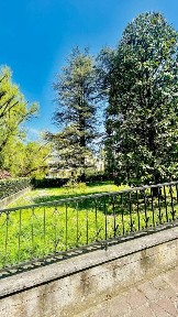 Parma, Villetta, Via Varese