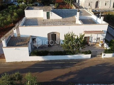 Villa unifamiliare Contrada Cicciopinto, Locorotondo