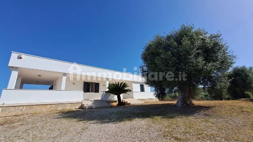 Villa unifamiliare Contrada San Vincenzo, Cozzana, Monopoli