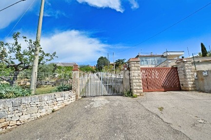 Putignano, Strada Comunale Pozzo dei Cani