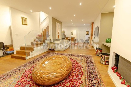 Villa unifamiliare corso Alcide De Gasperi 513E, Carbonara di Bari, Bari