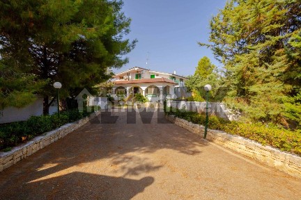 Villa unifamiliare Contrada Tenente Snc, Sannicandro di Bari