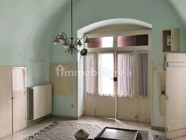 Villa unifamiliare viale Giacomo Matteotti, 128, Centro, Mola di Bari
