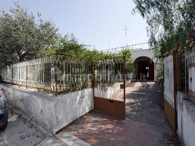 Villa unifamiliare via Bitonto 29, Modugno