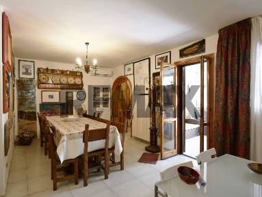Villa unifamiliare via Delle Mimose, Borgo Lagogemolo 56, Borgo Incoronata Lagogemolo, Cassano delle Murge
