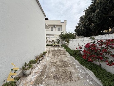 Bari, Palese, Via Modugno