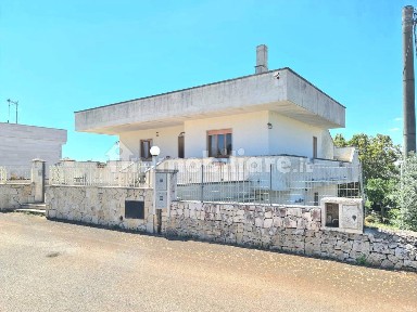 Villa bifamiliare Contrada Guaguino 23, Coreggia, Alberobello