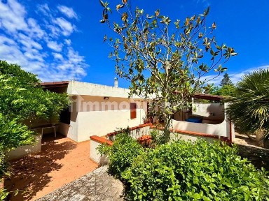 Villa unifamiliare Contrada Fra Diavolo, Cassano delle Murge
