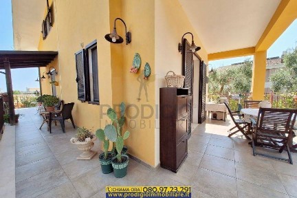 Villa unifamiliare via Vecchia Sovereto, Terlizzi