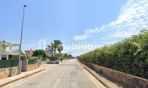 Monopoli, Via Avezzano Comes