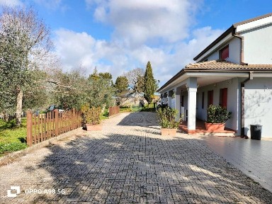 Villa unifamiliare, buono stato, 550 m², Santeramo in Colle