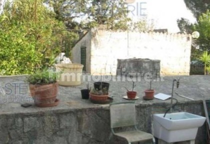 Villa unifamiliare Contrada Lamadacqua, Noci