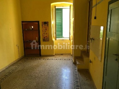 Villa unifamiliare via Carlo Alberto, 26, Centro, Mola di Bari