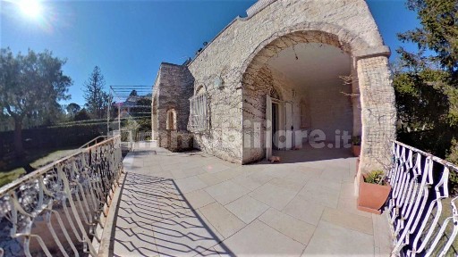 Locorotondo, Strada statale 172 dir