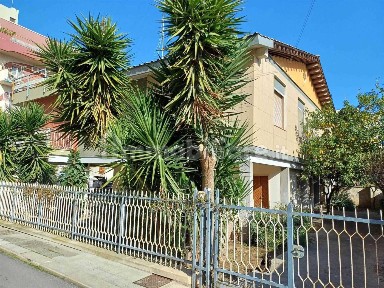 Villa unifamiliare via Trani 26, Santo Spirito, Bari