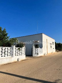 Villa unifamiliare Strada Provinciale 165 Mola - Conversano, 48, Conversano
