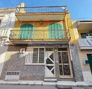 Villa unifamiliare via Enrico Fermi 28 A, Sannicandro di Bari