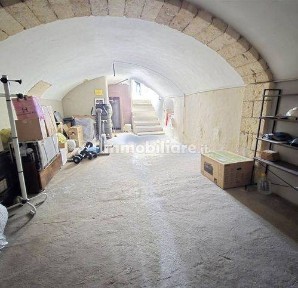 Villa unifamiliare, da ristrutturare, 80 m², Altamura