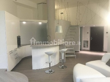 Loft via mantegna 28, Volturno, Assisi, San Mauro, Lissone
