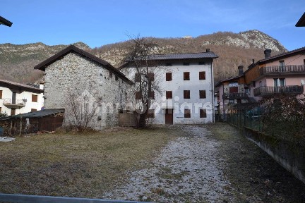 Rustico via Pian di Brusa 5, Centro, Claut