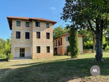 Rustico via Interna Fiumicino 4, Azzano Decimo