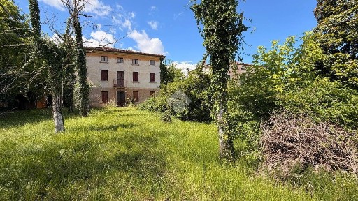 Rustico viale Trento 26, Centro, Sacile