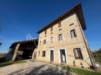 Rustico, da ristrutturare, 508 m², Cinque Strade Cimpello, Fiume Veneto