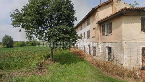 Cascina, da ristrutturare, 11800 m², Chions