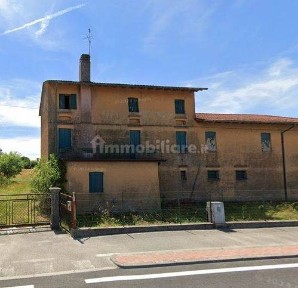 Rustico via G. Mazzini, Centro, Brugnera