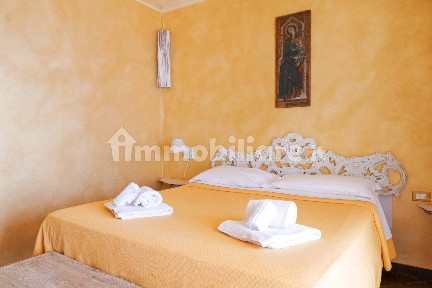 Piombino, Viale Giovanni Amendola, 12
