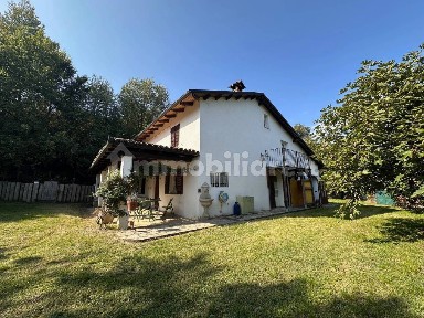Cascina, buono stato, 180 m², Mombaruzzo