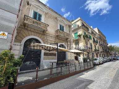 Messina, Centro Storico, Via dei Verdi, 25