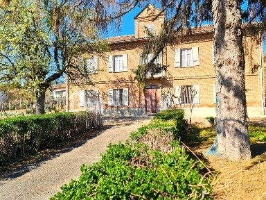 Cascina, da ristrutturare, 303 m², Boglietto, Costigliole d'Asti