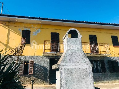 Rustico via Gavelli, Castelnuovo Calcea