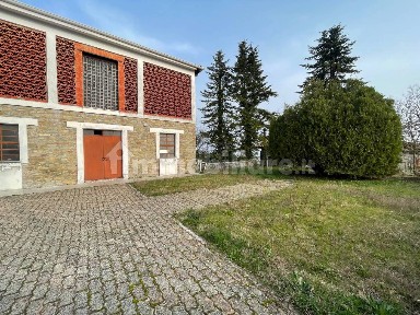 Rustico via Camillo Benso di Cavour, Centro, Loazzolo