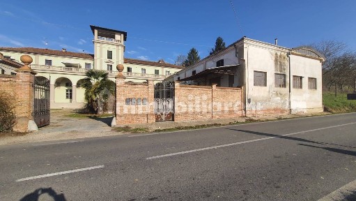 Portacomaro, Località Poggio