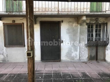 Rustico corso Acqui, Nizza Monferrato