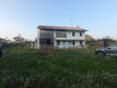 Portacomaro, Via San Pietro