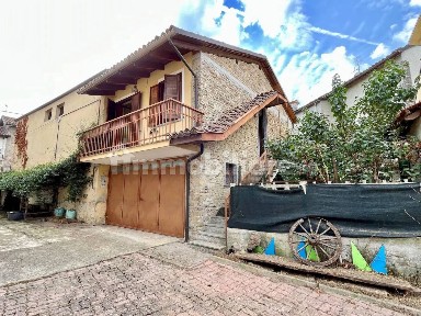 Cascina piazza Giovanni Berruti No Number, Rocchetta Palafea