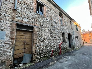 Terratetto unifamiliare viale Guglielmo Marconi, Centro, Montebuono