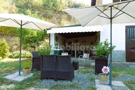 Casale, ottimo stato, 173 m², Mombercelli