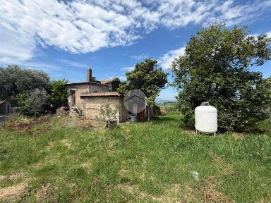 Terratetto plurifamiliare via scarcia lupo 24, Primecase, Fara in Sabina