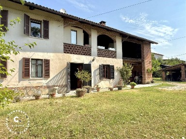 Cascina regione San Grato 93, San Grato, Villafranca d'Asti