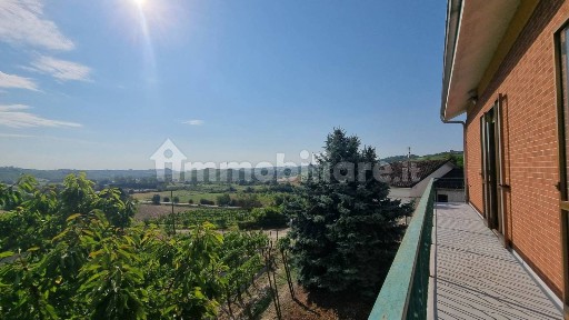 Casale, buono stato, 450 m², Castelnuovo Calcea