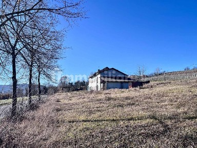 San Marzano Oliveto, Regione Valle Asinari