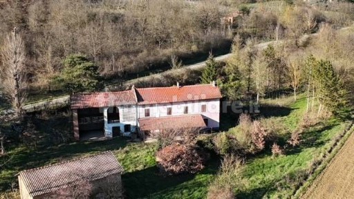 Mombaruzzo, Via Cervino, 11