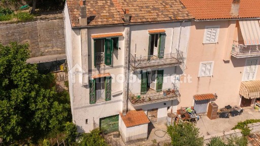 Poggio Moiano, Via San Sebastiano