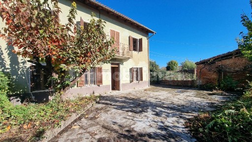 Rustico via Porizzi 9, Mombercelli